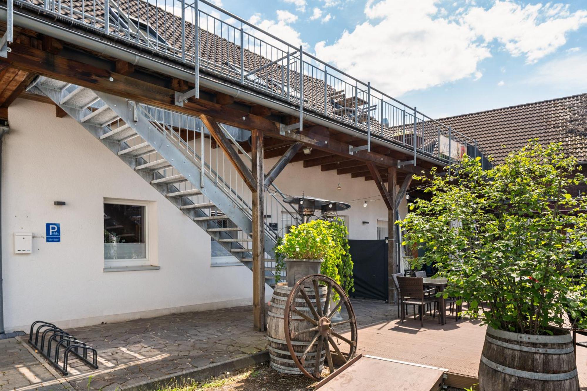Mola Apartments-Charmante Ferienwohnung Im Herdecke Zentrum Fuer 3 Personen-Grosse Dachterrasse-Grill-Gratis Parken-Wlan Eksteriør bilde