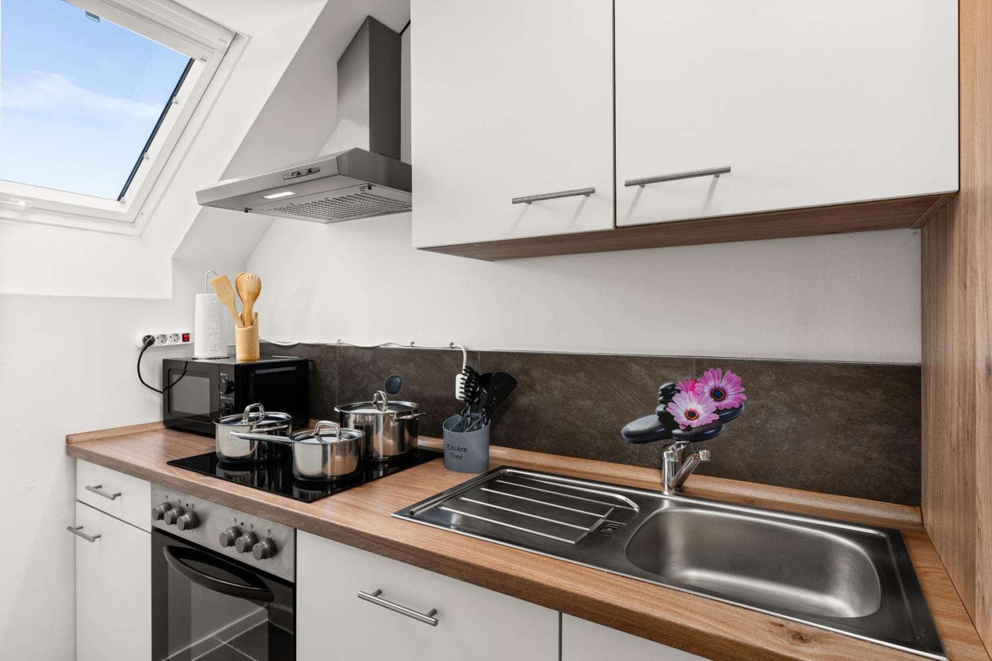 Mola Apartments-Charmante Ferienwohnung Im Herdecke Zentrum Fuer 3 Personen-Grosse Dachterrasse-Grill-Gratis Parken-Wlan Eksteriør bilde
